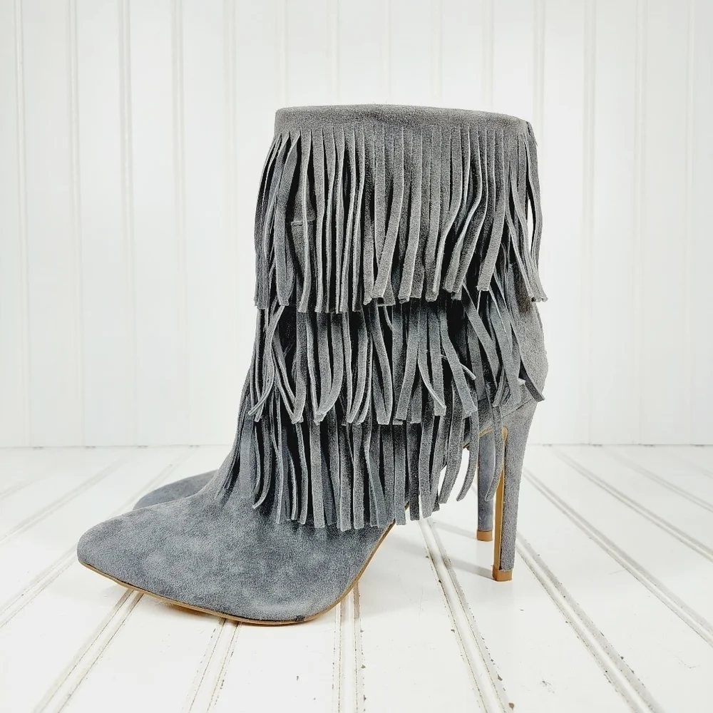 Steve Madden Flapper Gray Fringe Suede High Heeled Ankle Boots A999 - Picture 1 of 11